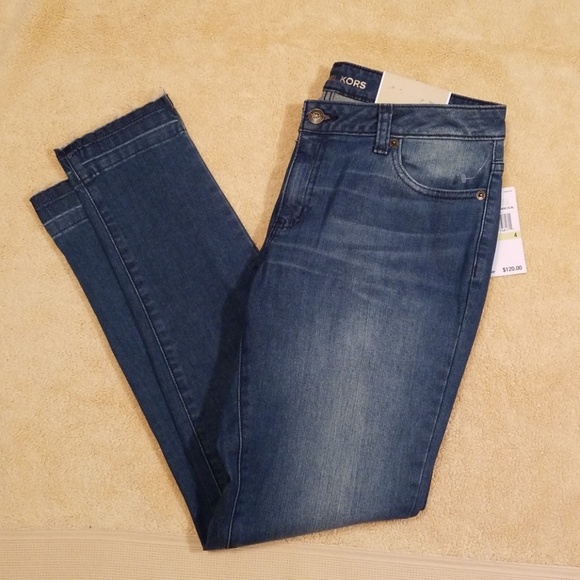 MICHAEL Michael Kors Denim - MICHAEL Michael Kors Izzy Skinny Jeans in Size 4